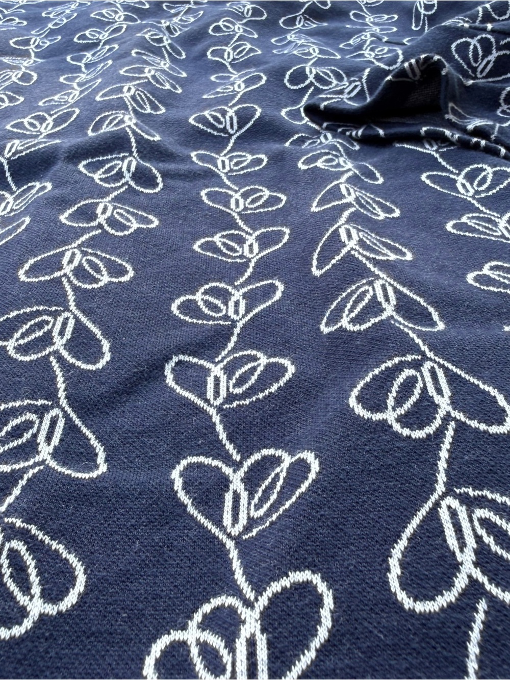 Boden Newlyn Jacquard Navy Dress with White Vine Print - Picture 2 of 6